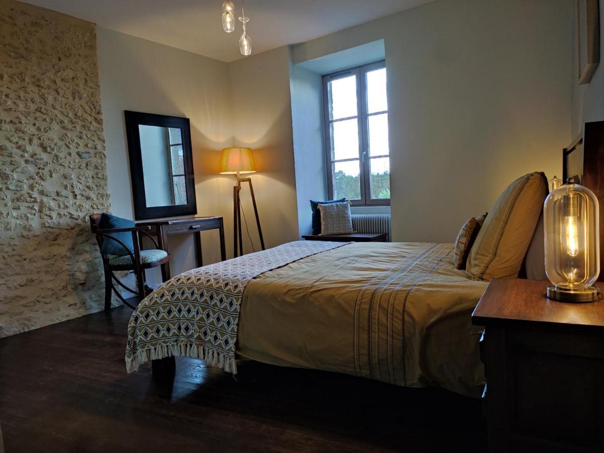 Bed and Breakfast Planches Et Plonk Belvès Exterior foto